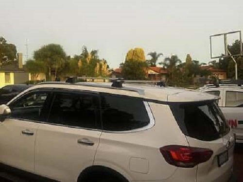 2xBLACK Roof racks for LDV D90 2017 - 2025 AERODYNAMIC Cross bars