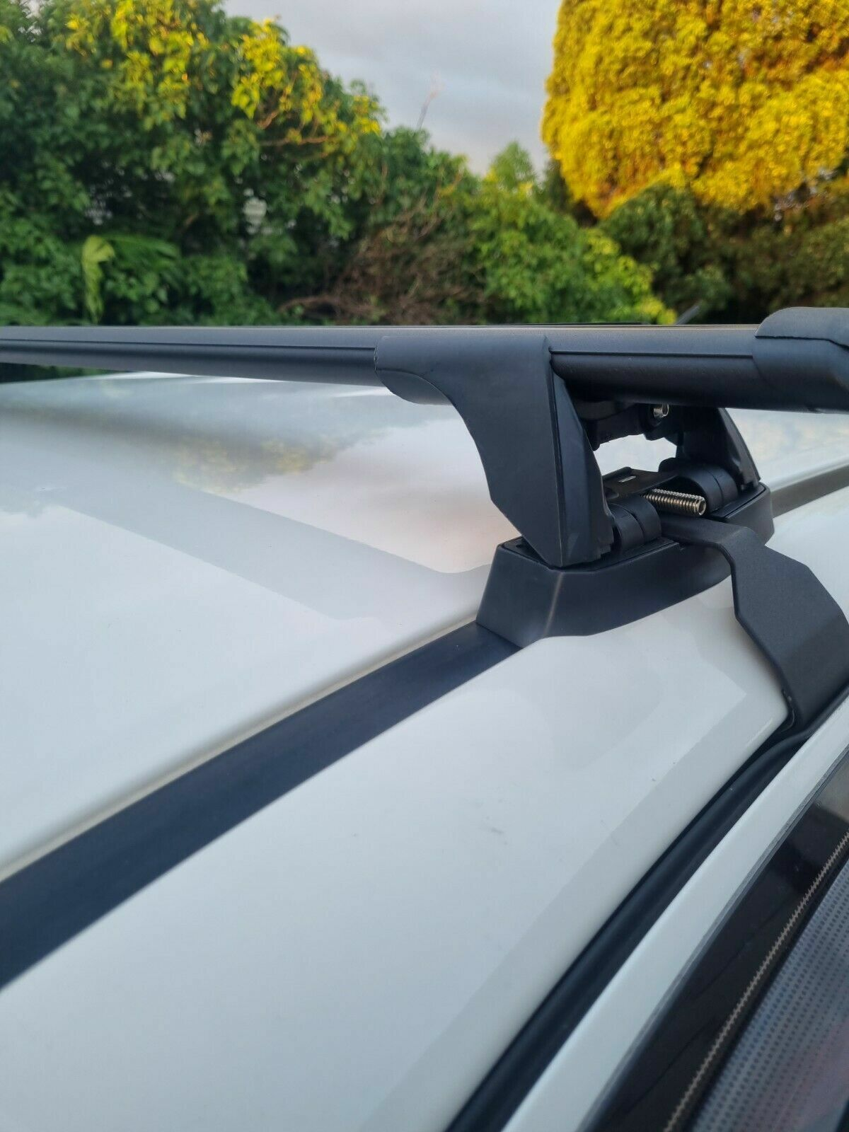 2xBLACK Aerodynamic Cross bars / Roof racks for Toyota Hilux 2012 - 2023