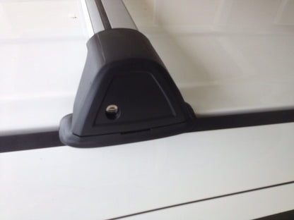 2xBLACK Cross bar / Roof rack for BMW 1 Series F20 Hatch 2011 - july 2019