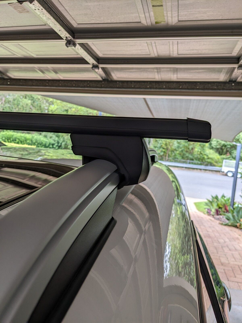 2xBLACK CROSS BARS / ROOF RACKS For MG GS 2016-2019