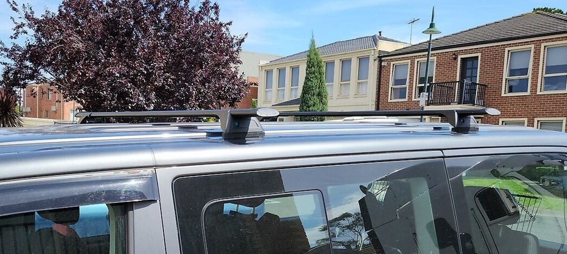2xSilver Roof racks for Volkswagen Multivan T7 april 2025 - 2027 Aerodynamic Cross Bars