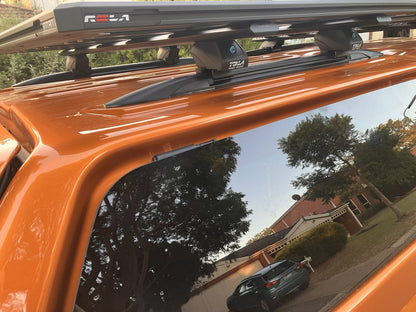 2xBlack Roof racks / Cross bars for Volkswagen ID.4 2024-2026