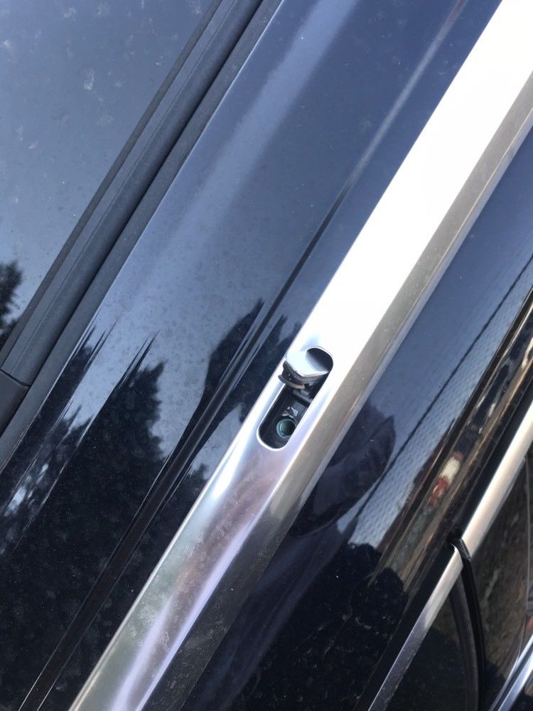 2xBLACK Aerodynamic Roof racks / Cross Bars for Audi Q7 2015-2023 SQ7