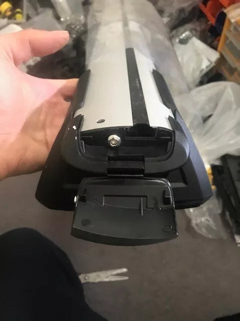 2xSilver Roof racks for Jeep Cherokee 2014-2023 / Cross bars Fits raised rails